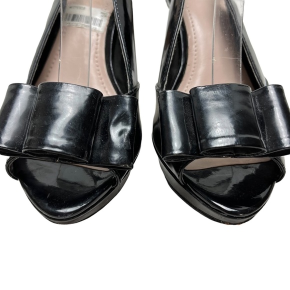 VINCE CAMUTO AVA Black Patent Leather Slingback High Heels Peep Toe Shoes sz 6 - Picture 2 of 16